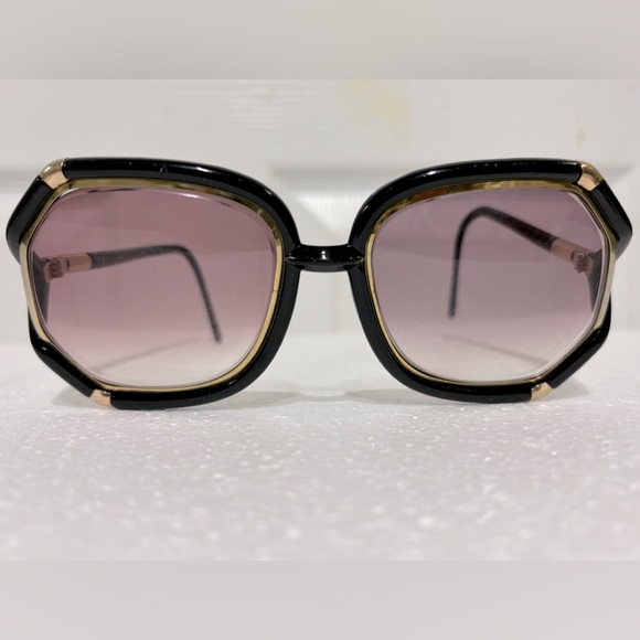 Vintage Ted Lapidus / Brigette Bardot style/ Black with gold rim oversize frame - Picture 9 of 13